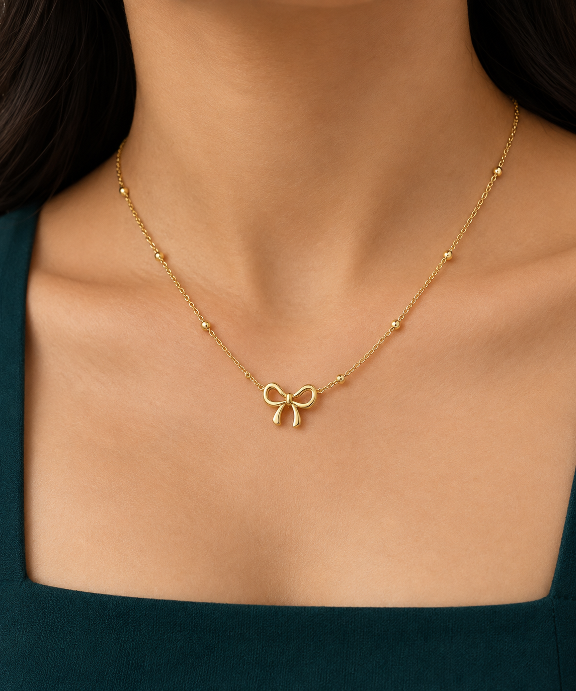 Golden Bow Beaded Necklace
