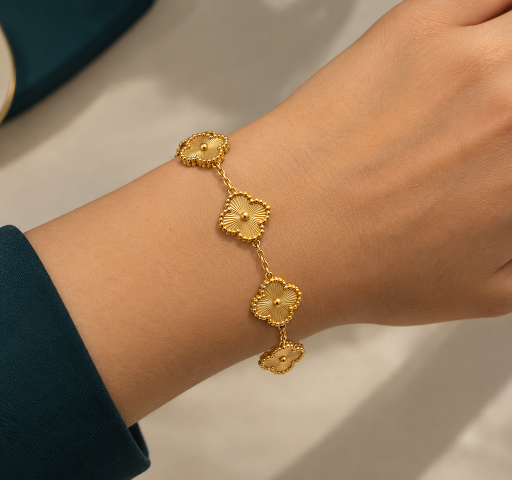 Golden Clover Radiance Bracelet